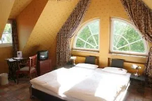 Hotel Brennerscher Hof Cologne 4*,